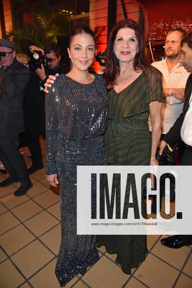 Arzu Bazman, Claudia Wenzel bei der GOLDENE HENNE 2022 in der Media City in Leipzig am 07.10.2022 - Aftershowparty