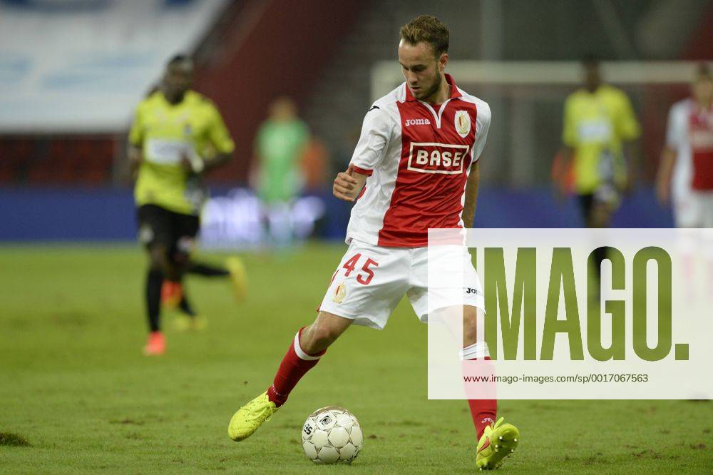 20140725 - LIEGE, BELGIUM: Standard d Francois Marquet pictured in action during the Jupiler Pro League match between Standard de Liege and RSC Charleroi, in Liege, Friday 25 July 2014, on day 1 of the Belgian soccer championship. JASPERxJACOBS 04264508