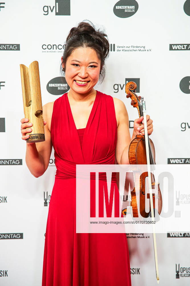 Tianwa Yang bei der Verleihung des OPUS Klassik Award 2022 im Konzerthaus Berlin am Gendarmenmarkt. OPUS Klassik 2022