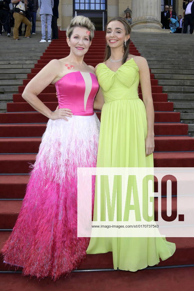 Joyce DiDonato und Lea Desandre bei der Verleihung des Opus Klassik 2022 im Konzerthaus am Gendarmenmarkt. Berlin