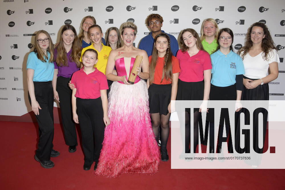 Joyce DiDonato und The Young Classx bei der Verleihung des Opus Klassik 2022 im Konzerthaus am Gendarmenmarkt. Berlin