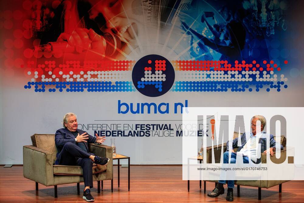 2022-10-10 13:57:55 UTRECHT - Singer Rene Froger receives the Buma NL Award in the category Most Successful Single from Mart Hoogkamer in TivoliVredenburg. ANP LEVIN DEN BOER netherlands out - belgium out