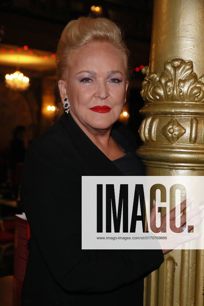 Deutscher Musical Theater Preis 2022 Angelika Milster, Deutscher Musical Theater Preis 2022 im Schmidts Tivoli, Hamburg