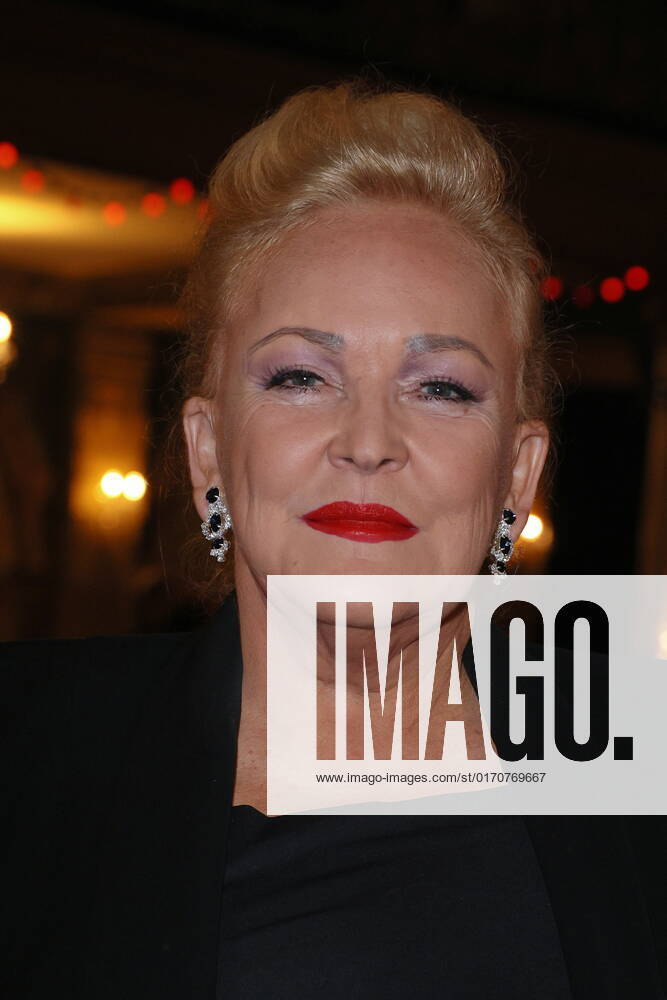 Deutscher Musical Theater Preis 2022 Angelika Milster, Deutscher Musical Theater Preis 2022 im Schmidts Tivoli, Hamburg