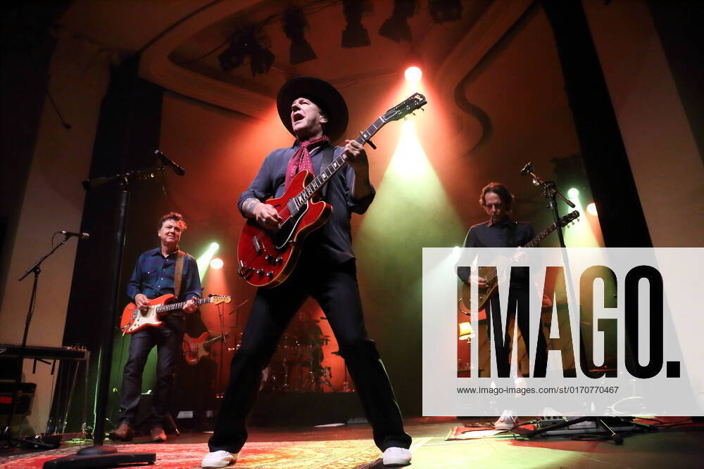 Kiefer Sutherland bei einem Konzert im Metropol in Berlin, 10. Oktober 2022. Kiefer Sutherland Konzert Berlin