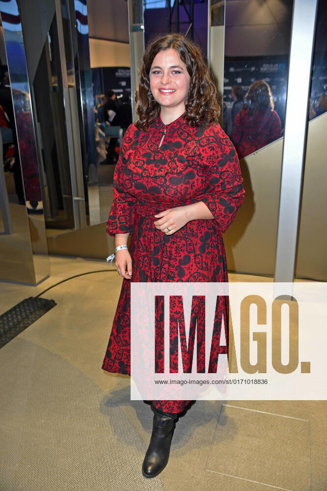 Ronja Forcher bei der Preisverleihung Blauer Panther TV & Streaming Award in der BMW-Welt in München am 19.10.2022