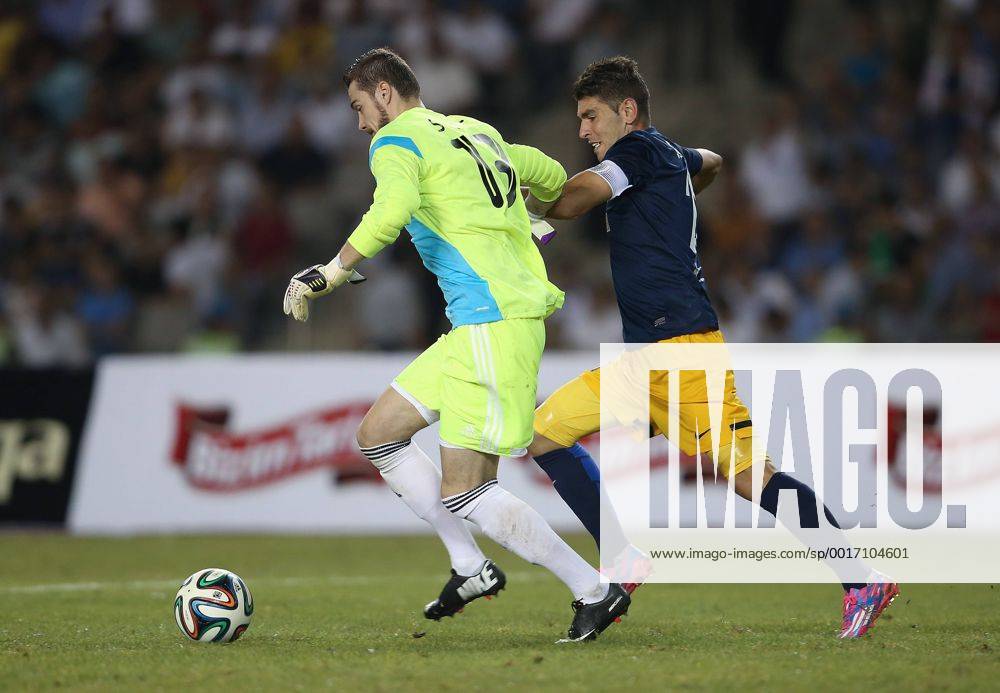 SOCCER - CL, Qarabag vs RBS BAKU,AZERBAIJAN,30.JUL.14 - SOCCER - UEFA Champions League, qualifying, Qarabag Agdam FK vs Red Bull Salzburg. Image shows Ibrahim Sehic (Qarabag) and Jonatan Soriano (RBS).