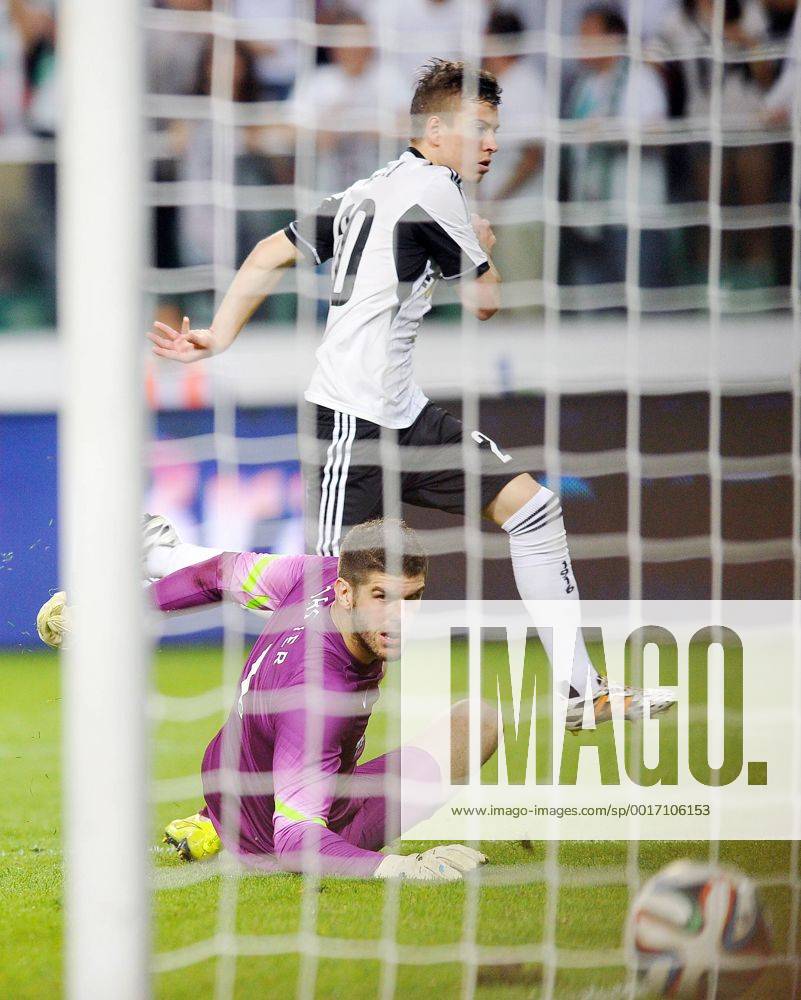 Torjubel JAKUB KOSECKI CL Quali Legia Warsaw - Celtic Glasgow Torjubel JAKUB KOSECKI 20140730LUK153