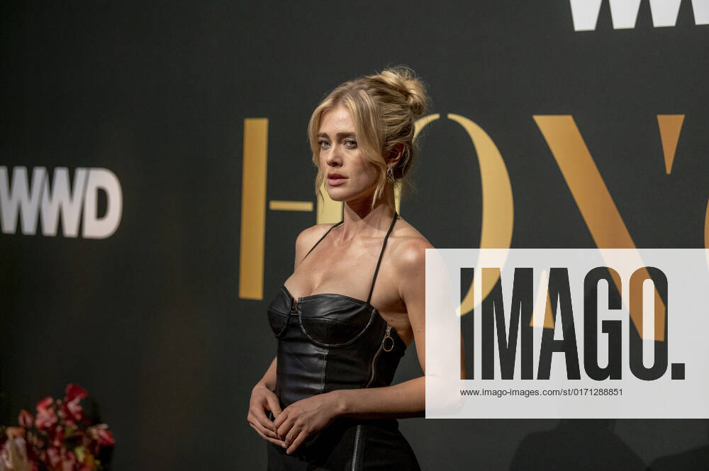 Melissa Roxburgh attends the 2022 WWD Honors at Cipriani South Street in New York City. New York United States - ZUMAs197 20221025_zaa_s197_327