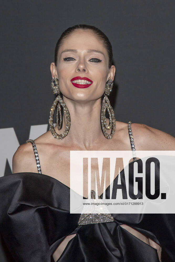 Coco Rocha attends the 2022 WWD Honors at Cipriani South Street in New York City. New York United States - ZUMAs197 20221025_zaa_s197_321