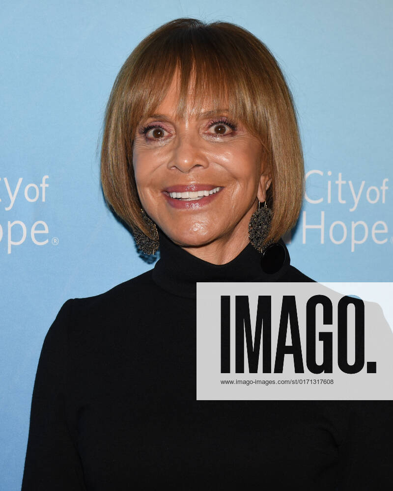 Los Angeles, California - Sylvia Rhone. City Of Hope s 2022 Spirit Of Life Gala. Photo Credit: Billy Bennight AdMediaSeries The White Lotus . 285508 2022-10-27 California West Hollywood