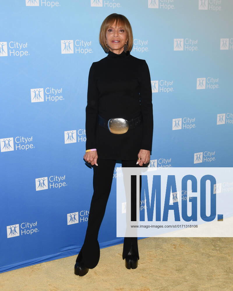Los Angeles, California - Sylvia Rhone. City Of Hope s 2022 Spirit Of Life Gala. West Hollywood USA - ZUMAa123 20221027_zaa_a123_026