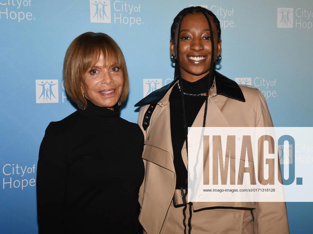 Los Angeles, California - Sylvia Rhone and WondaGurl. City Of Hope s 2022 Spirit Of Life Gala. West Hollywood USA - ZUMAa123 20221027_zaa_a123_033