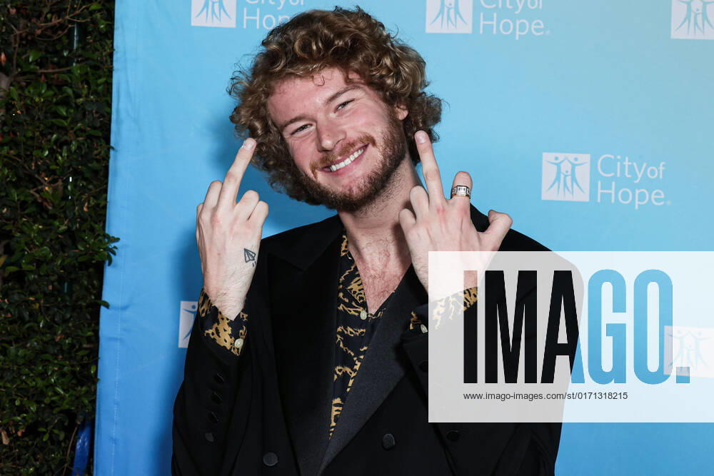 City Of Hope s 2022 Spirit Of Life Gala American rapper Yung Gravy (Matthew Raymond Hauri) arrives at the City Of Hope s 2022 Spirit Of Life Gala held at the Pacific Design Center on October 27, 2022 in West Hollywood, Los Angeles, California, United States. Pacific Design Center, West Hollywood, Los Angeles, California California United States