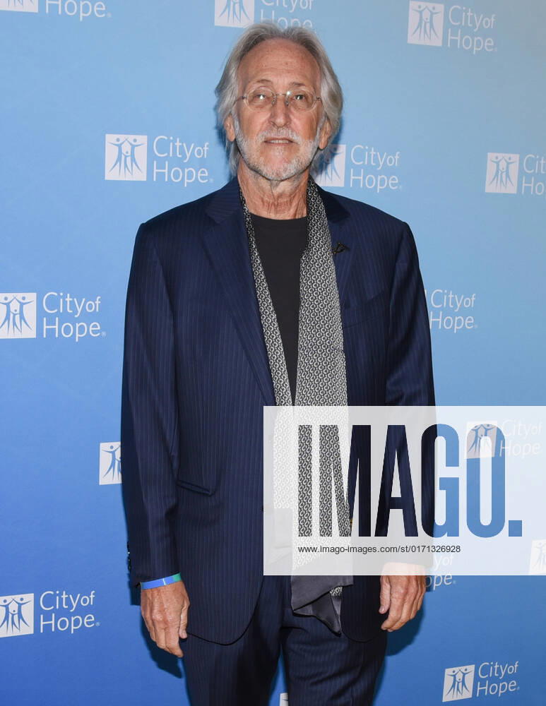 Los Angeles, California - Neil Portnow. City Of Hope s 2022 Spirit Of Life Gala. Wesollywood USA - ZUMAa123 20221027_zaa_a123_199