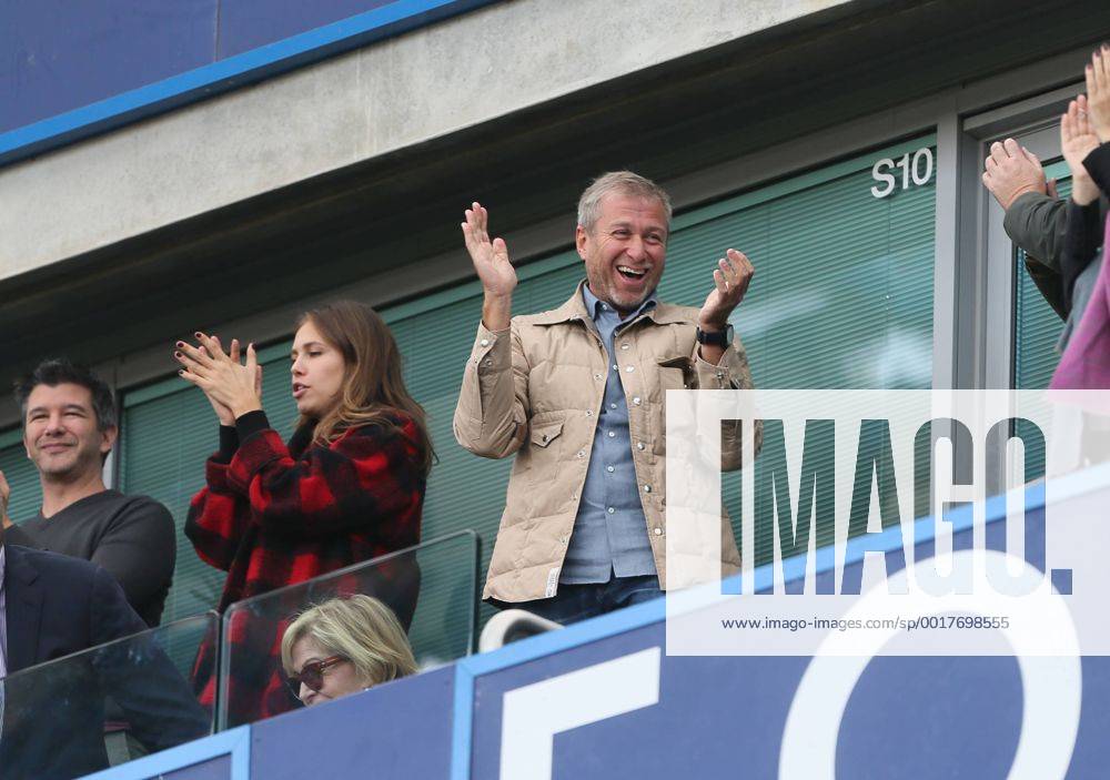 Chelsea s Roman Abramovich celebrates his sides second goal - Barclays Premier League - Chelsea Vs Arsenal - Stamford Bridge - England - 5th October 2014 - .