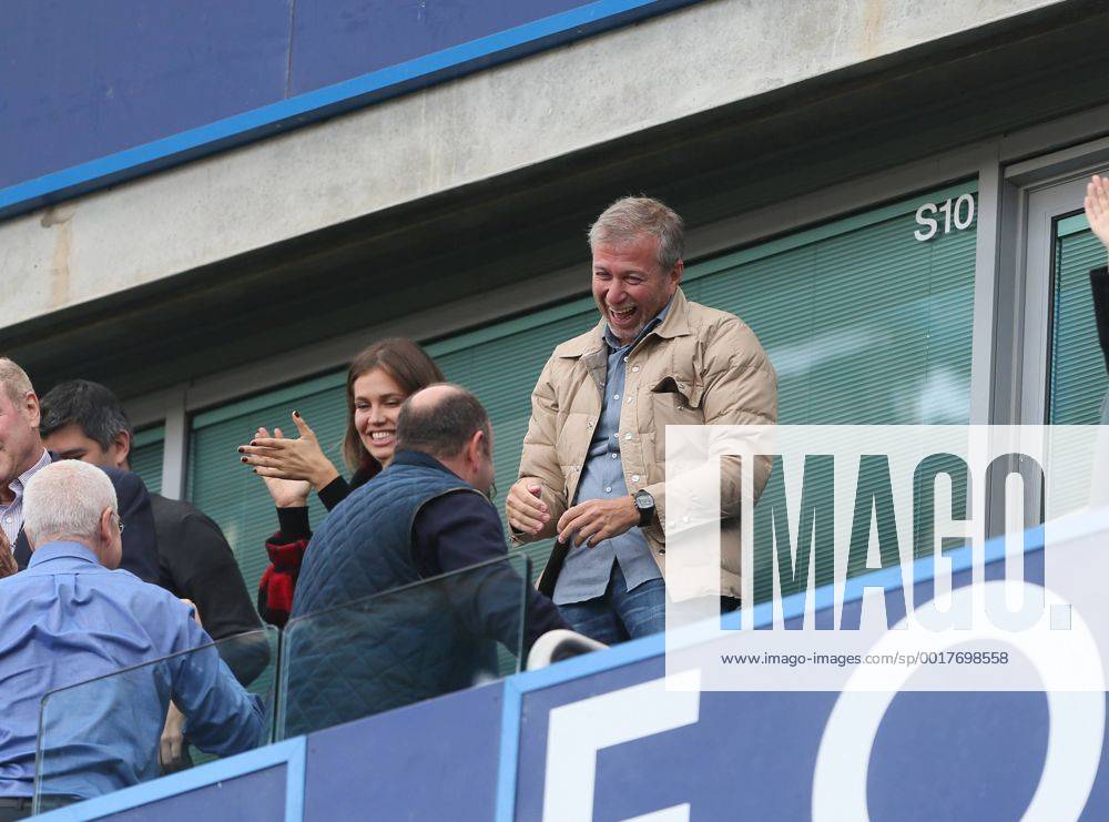 Chelsea s Roman Abramovich celebrates his sides second goal - Barclays Premier League - Chelsea Vs Arsenal - Stamford Bridge - England - 5th October 2014 - .