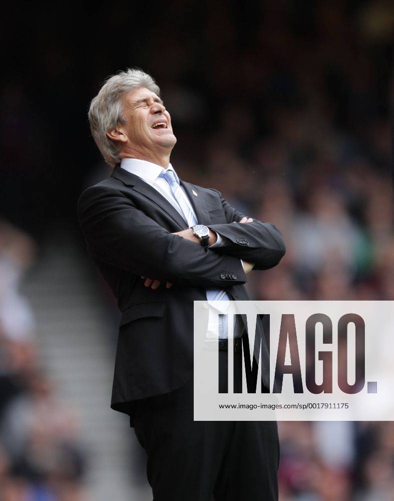 West Ham United v Manchester City . . London, UK . . 25.10.2014 Manuel Pellegrini (Man City manager) after the first West Ham goal.