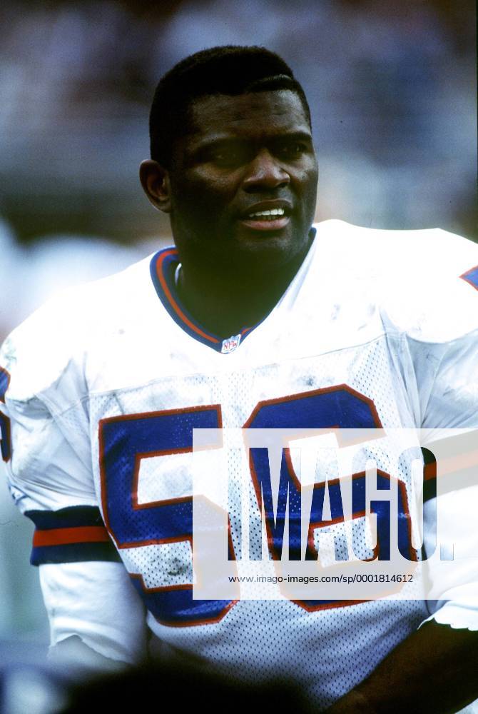 Linebacker Lawrence Taylor (New York Giants) - (Icon5000588) American Football Herren NFL 1993 1994, NY, N Y Porträt Aufnahmedatum geschätzt