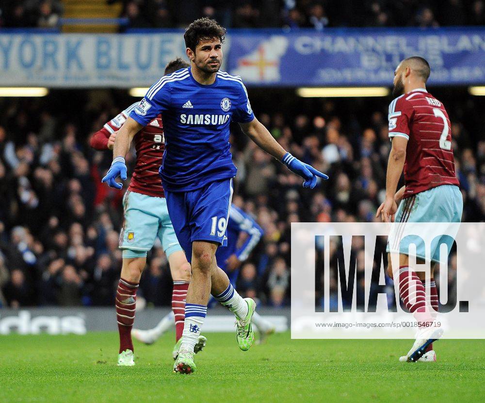 Diego Costa of Chelsea celebrates scoring his goal to make it 2-0 - Barclays Premier League - Chelsea vs West Ham United - Stamford Bridge Stadium - London - England - 26th December 2014 - Pic Robin Parker Sportimage . DSC_3045