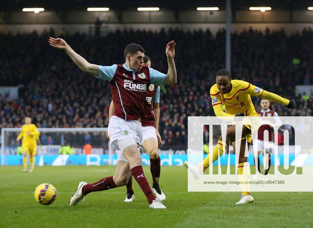 Raheem Sterling of Liverpool fires in a shot on goal - Barclays Premier League - Burnley FC vs FC Liverpool - Turf Moor Stadium - Burnley - England - 26th December 2014 - Picture Simon Bellis Sportimage .