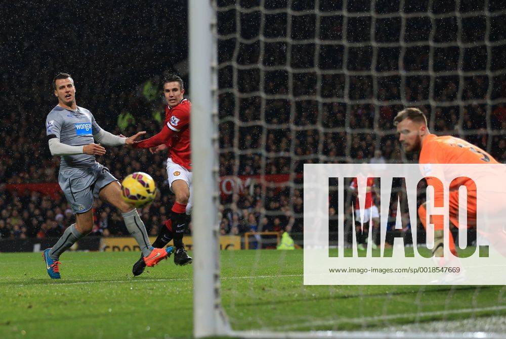 Manchester United ManU s Robin Van Persie scoring his sides third goal Barclays Premier League - Manchester United vs Newcastle United - Old Trafford - England - 26th December 2014 - Picture David Klein Sportimage .