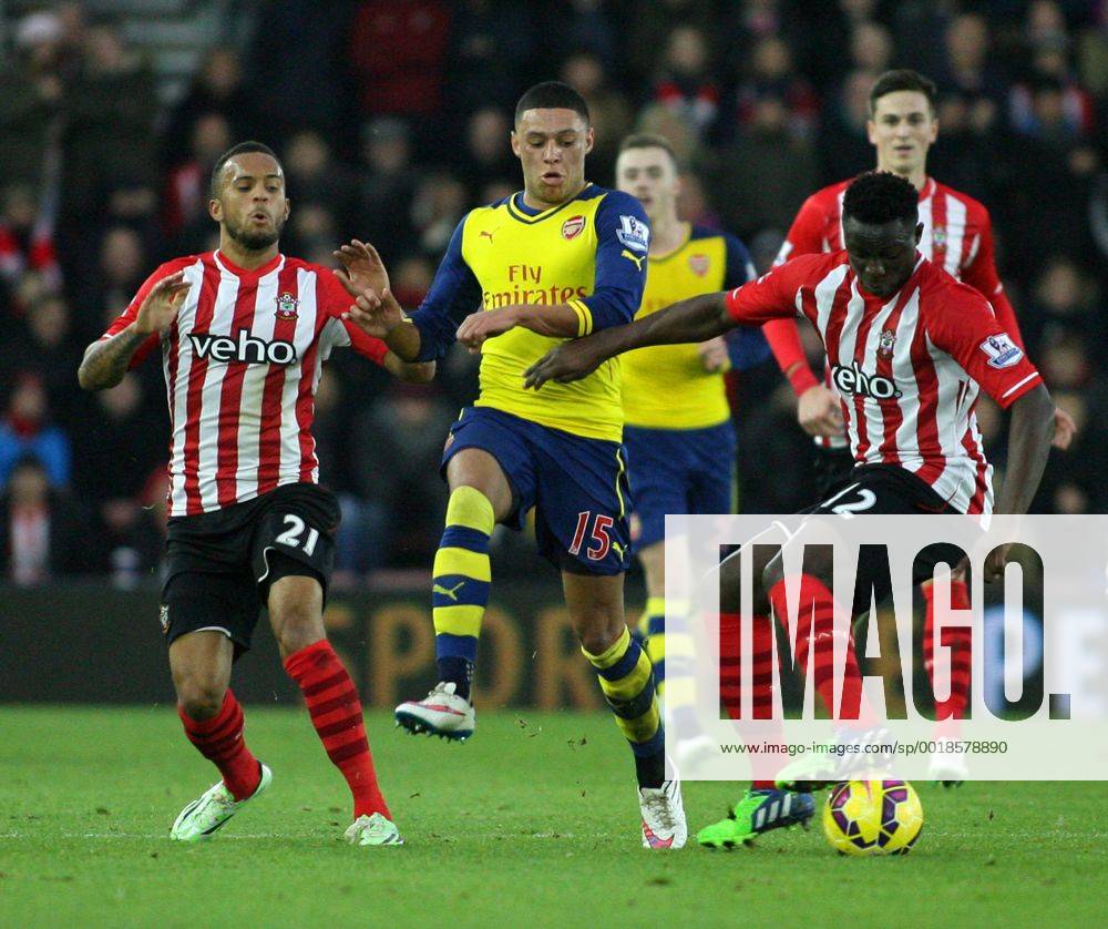 Football - 2014 2015 Premier League - Southampton vs. Arsenal Southampton s Victor Wanyama turns away from Alex Oxlade-Chamberlain of Arsenal at St Mary s Stadium Southampton Colorsport Shaun Boggust