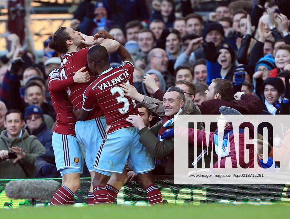 West Ham s Andy Carroll celebrates scoring his sides opening goal Barclays Premier League - West Ham United vs Hull City - Upton Park - England - 18th January 2015 - Picture David Klein Sportimage .
