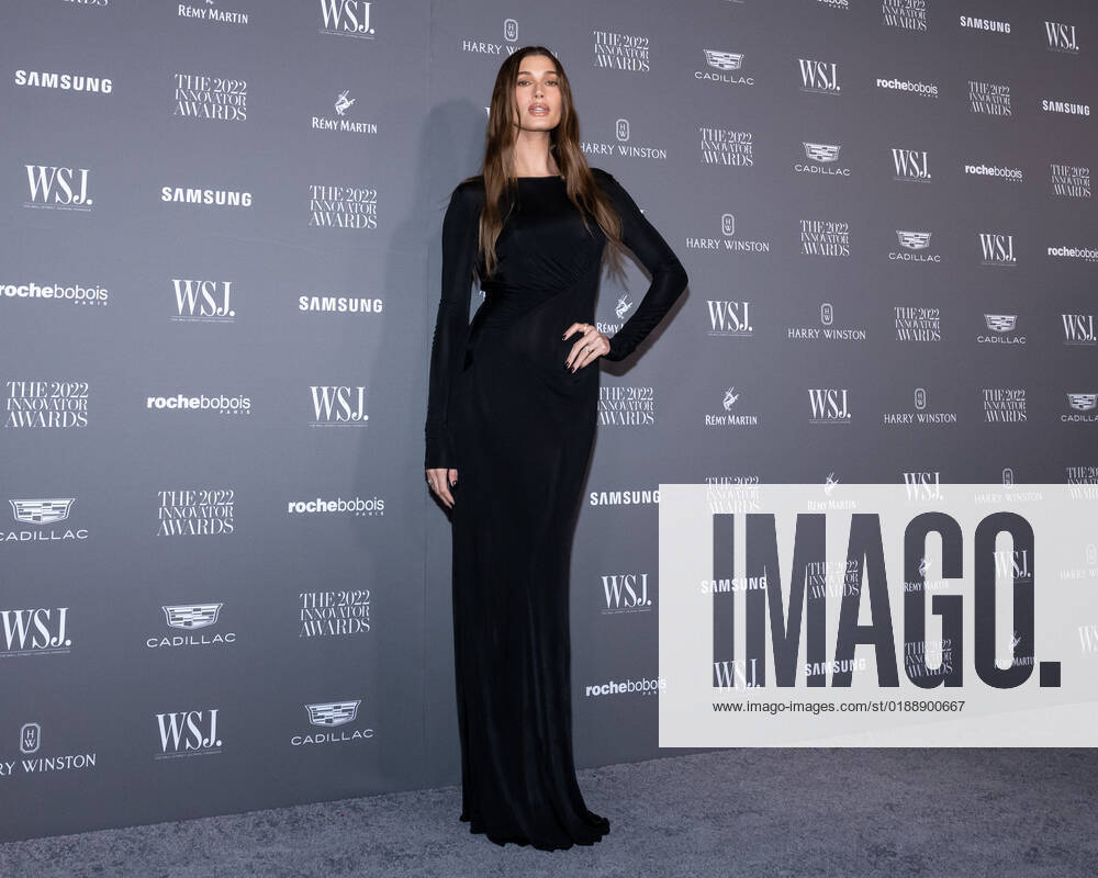 Hailey Bieber arrives on the red carpet for the WSJ. Magazine Innovator Awards at the Museum of Modern Art in New York City on Wednesday, November 2, 2022. 1 NYP20221102524 GabrielexHoltermann