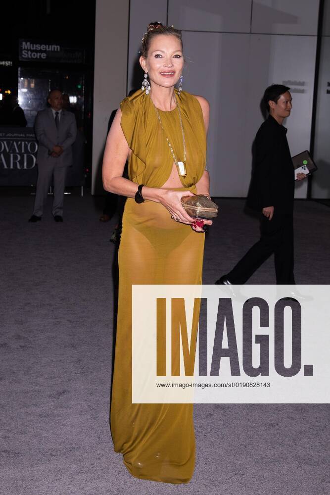 WSJ Innovator Awards-Outside Arrivals Museum of Modern Art, NY. Featuring: Kate Moss Where: New York, New York, United States When: 02 Nov 2022 Credit: Janet Mayer startraksphoto.com Cover Images