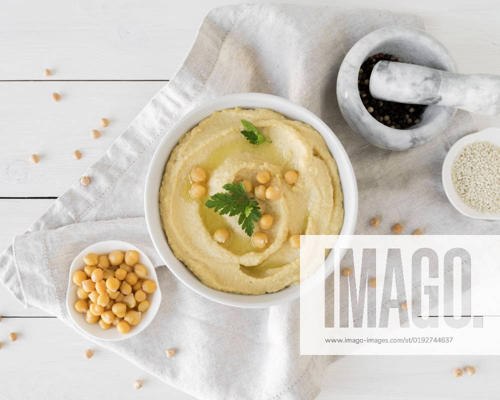 IMAGO Creative, Food, Hummus Draufsicht köstlicher Humus Konzept. Auflösung und hohe Qualität schönes Foto