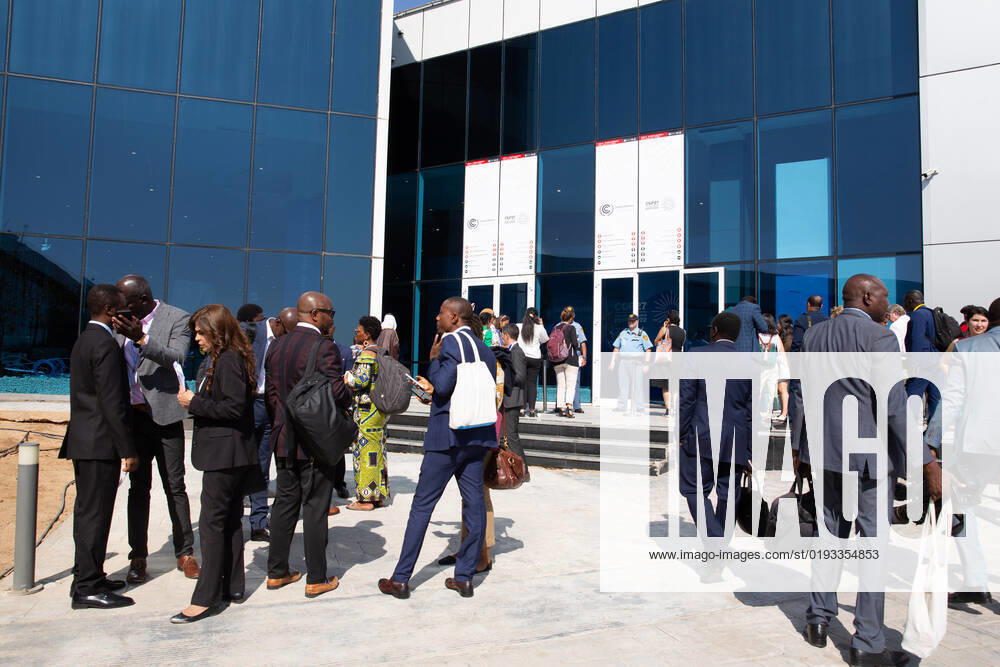 Participants wait to enter the plenary hall where the high level climate summit opens on the second day of the COP27 UN Climate Change Conference, held by UNFCCC in Sharm El-Sheikh International Convention Center. COP27, running from November 6 to November 18 in Sharm El Sheikh focuses on implementation of measures already agreed during previous COPs. The Conference in Sharm El Sheikh focuses also on the most vulnerable communities as the climate crisis hardens life conditions of those already most disadvantaged. Sharm El Sheijk Egypt - ZUMAs197 20221107_zaa_s197_057