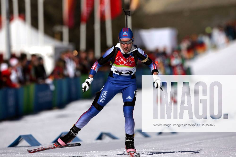 Olga Pyleva (Rußland) Biathlon OS Winter Damen Olympische Spiele Turin 2006, Winterspiele, 15km, 15 km, Kilometer Einzelbild pan12606 Cesana San Secario Dynamik,