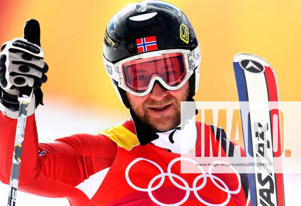 Kjetil Andre Aamodt (Norwegen) - thumbs up Alpiner Skilauf Herren Olympische Spiele Turin 2006, Winterspiele, Skisport, Ski Alpin, Super G Einzelbild Sestriere Borgata Freude,