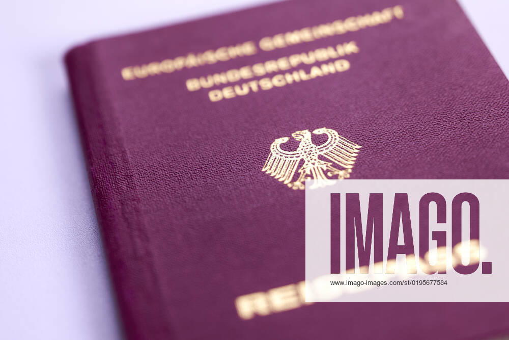 Reisepass der Bundesrepublik Deutschland Deutschland am 30.11.2022