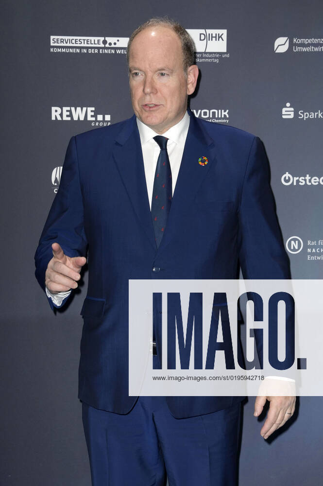 Fürst Albert II. von Monaco bei der Verleihung des 15. Deutschen Nachhaltigkeitspreises 2022 im Maritim Hotel. Düsseldorf