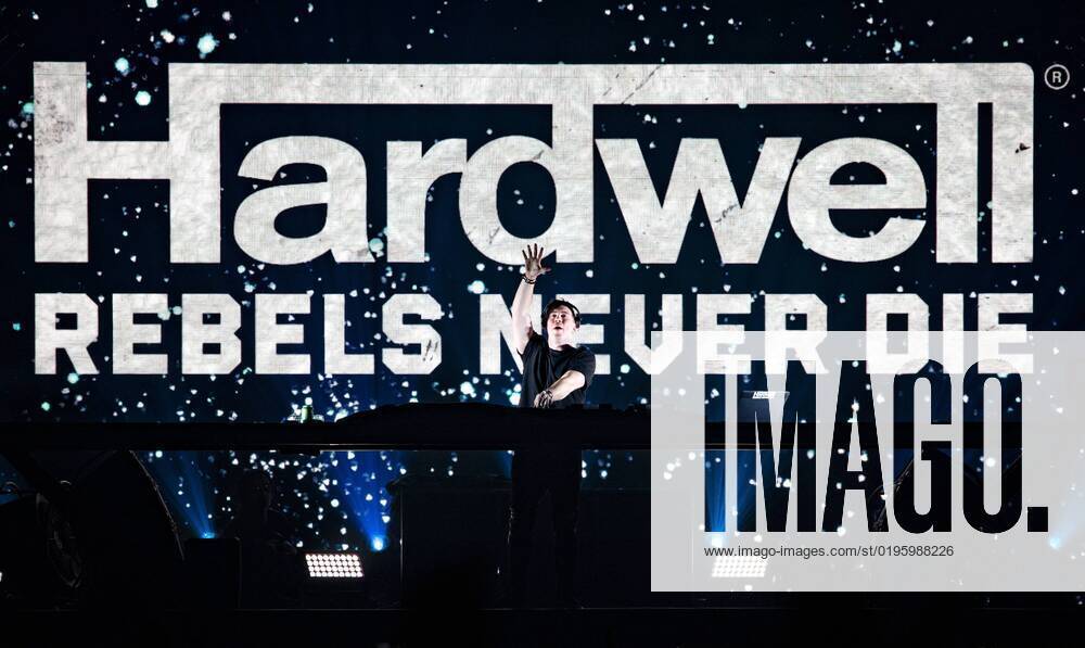AMSTERDAM - DJ and producer Hardwell during a performance in the Ziggo Dome as part of his worldwide comeback tour Rebels Never Die. Hardwell returns from his sabbatical after an absence of 3.5 years. ANP KIPPA RAMON VAN FLYMEN netherlands out - belgium out
