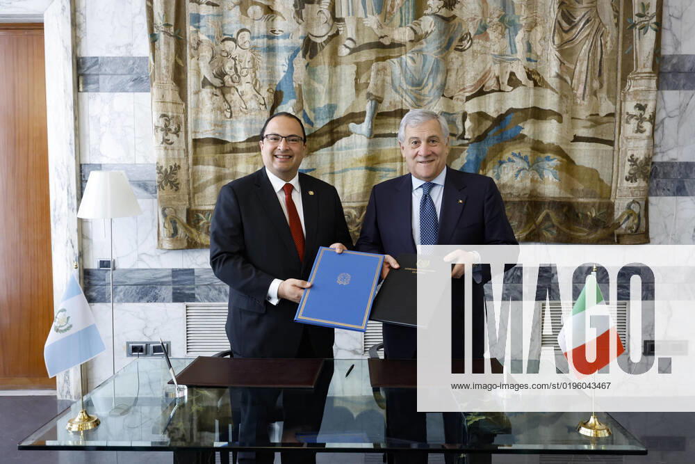 Italian Foreign Minister, Antonio Tajani (R), and his Guatemalan counterpart, Mario Adolfo Bucaro Flores, during a meeting at Farnesina Palace, in Rome, Italy, 05 December 2022. The two Ministers signed a memorandum on Political Dialogue to strengthen the relations of the two countries on immigration and trade. ANSA FABIO FRUSTACI Rome Italy - ZUMAa110 20221205_zaf_a110_003