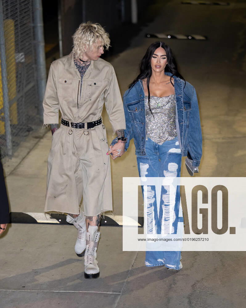 Celebrities outside Jimmy Kimmel Live! studios Featuring: Machine Gun Kelly and Megan Fox Where: Los Angeles, California, United States When: 07 Dec 2022 Credit: BauerGriffin INSTARimages.com Cover Images