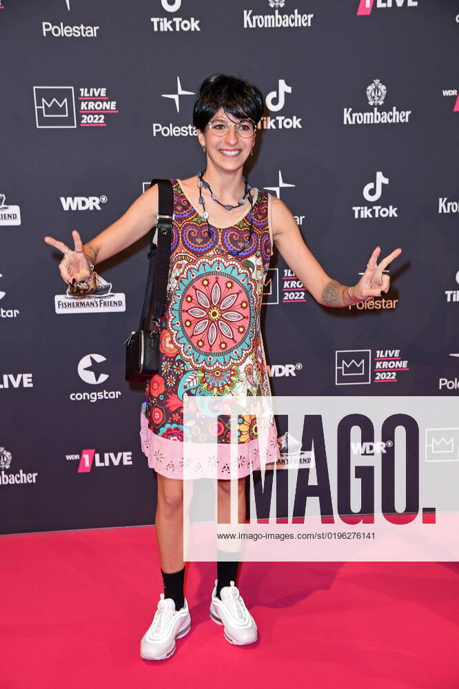 Shirli Miller bei der 1live Krone 2022 in der Jahrhunderthalle in Bochum am 08.12.2022
