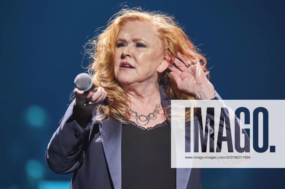 Carol Decker (T Pau) live bei der Night of the Proms 2022 in der ZAG Arena. Hannover