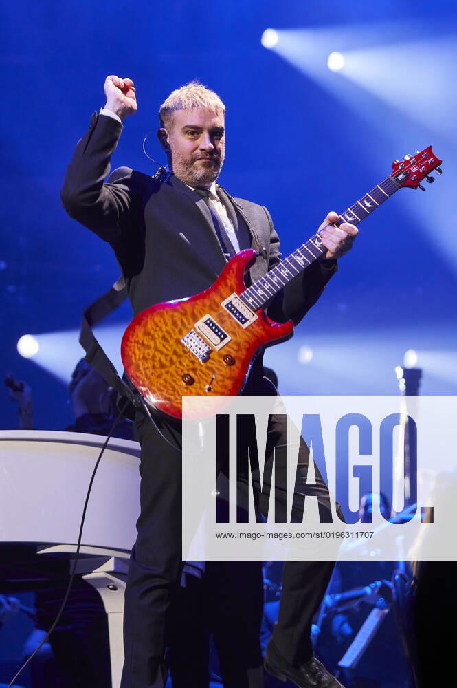 John Miles Jr. live bei der Night of the Proms 2022 in der ZAG Arena. Hannover