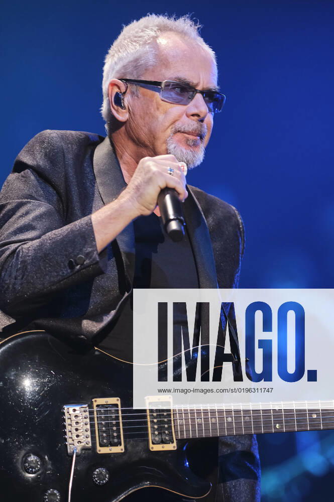 Nik Kershaw live bei der Night of the Proms 2022 in der ZAG Arena. Hannover