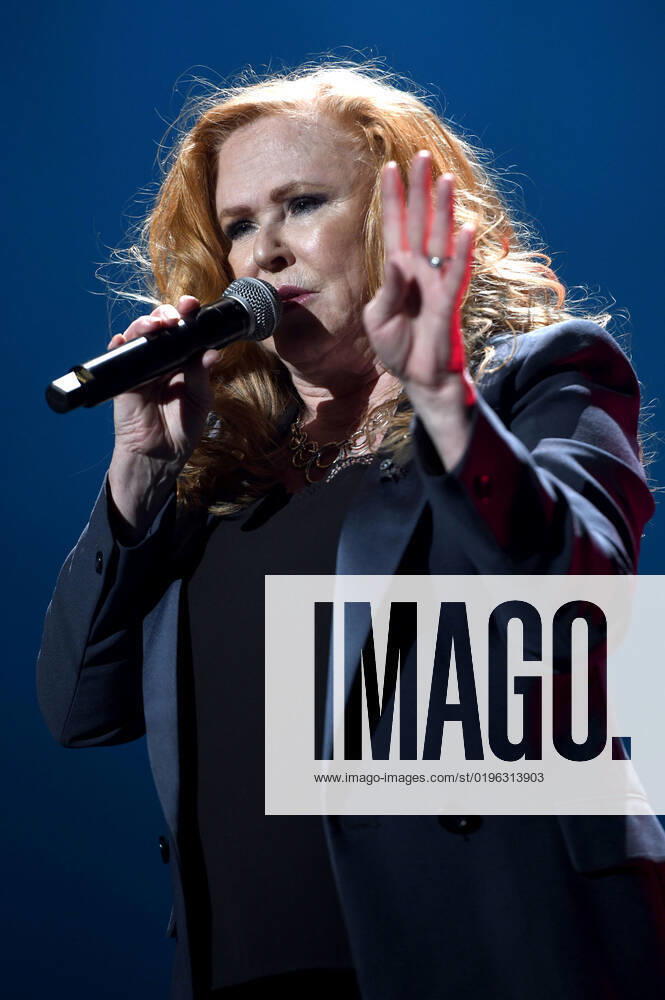 Carol Decker (T Pau) live bei der Night of the Proms 2022 in der ZAG Arena. Hannover