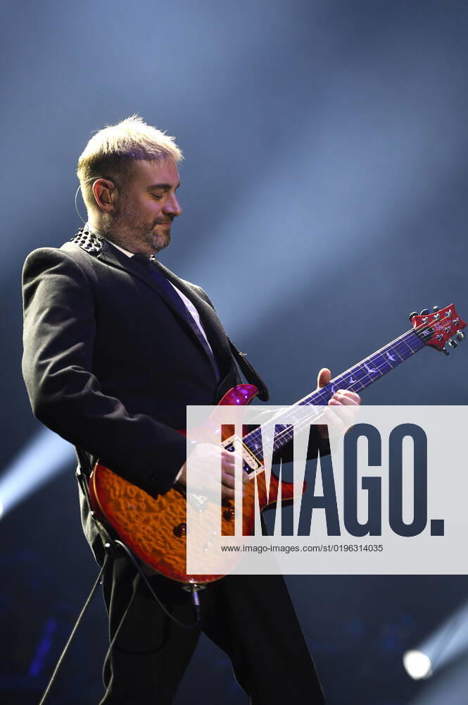 John Miles Jr. live bei der Night of the Proms 2022 in der ZAG Arena. Hannover