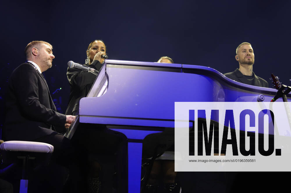 John Miles Jr. live bei der Night of the Proms 2022 in der Barclay Card Arena. Hamburg