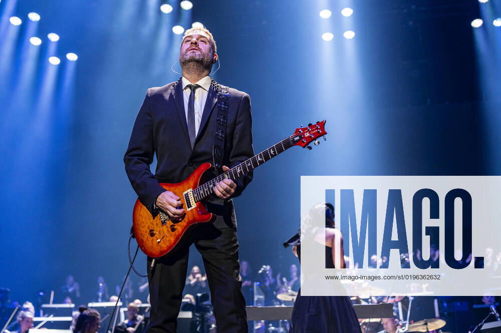 John Miles Jr. live bei der Night of the Proms 2022 in der ZAG Arena. Hannover