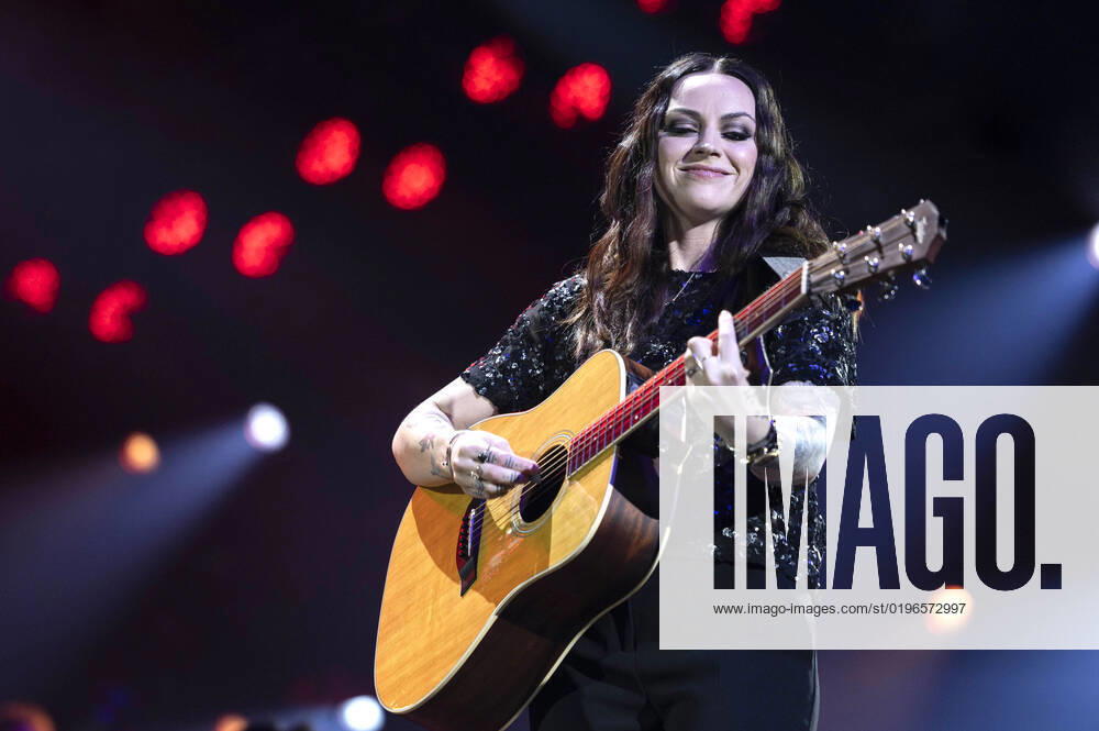 Amy Macdonald live bei der Night of the Proms 2022 in der Messehalle. Erfurt