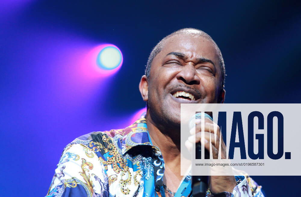 Night of the Proms 2022 13.12.2022, Erfurt, Messehalle, Night of the Proms 2022 Das Antwerp Philharmonic Orchestra und der Chor Fine Fleur unter Leitung der Dirigentin Alexandra Arrieche begleiten die Stars im Bild: Kool & the Gang