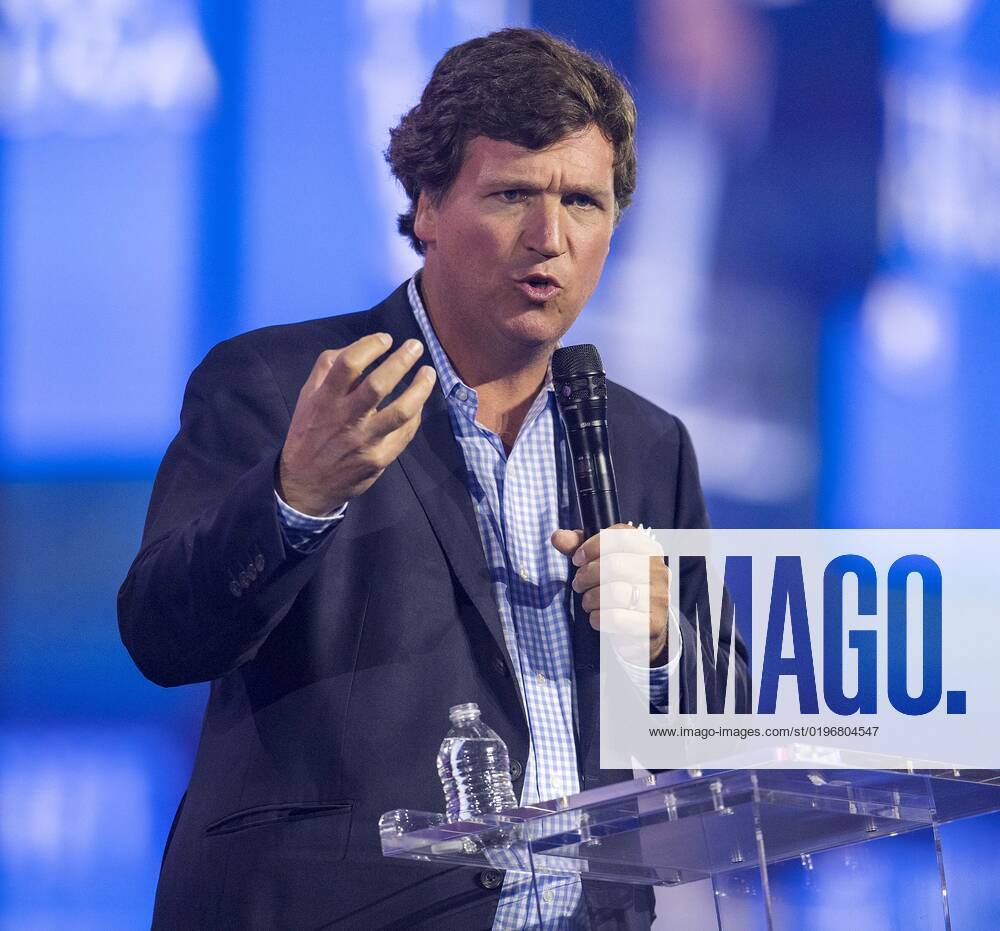 Phoenix, Arizona, USA - Fox News host TUCKER CARLSON speaks at Turning Point USA s AmericaFest 2022. Phoenix USA - ZUMAce6_ 20221217_zaf_ce6_002